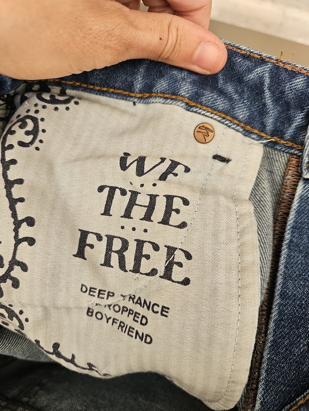 Free People | WE THE FREE Deep Trance Cropped Boyfriend Barrel Leg - Picture 14 of 14